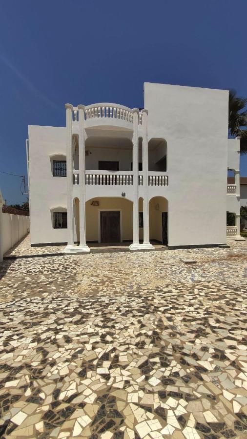 Dulaa Deema Residence Brufut Heights Tranquil Exterior foto