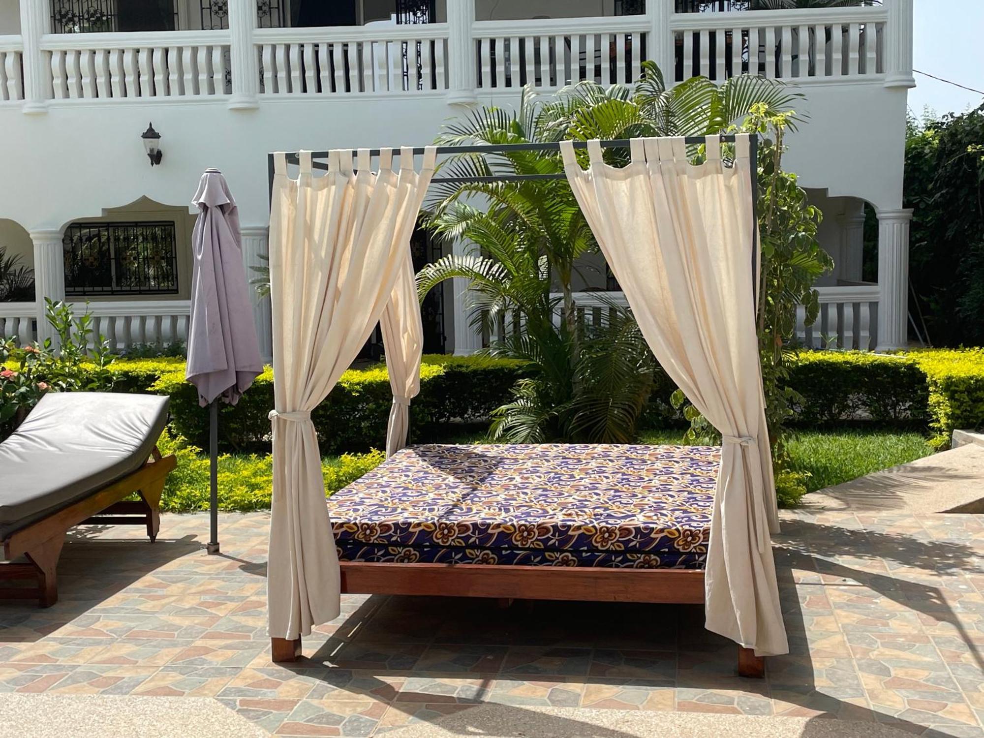 Dulaa Deema Residence Brufut Heights Tranquil Exterior foto