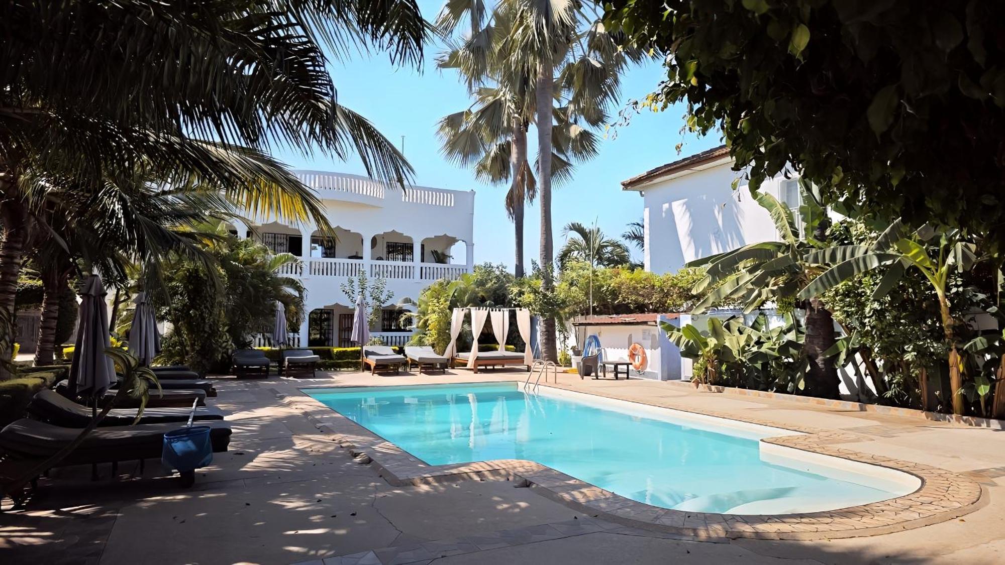Dulaa Deema Residence Brufut Heights Tranquil Exterior foto