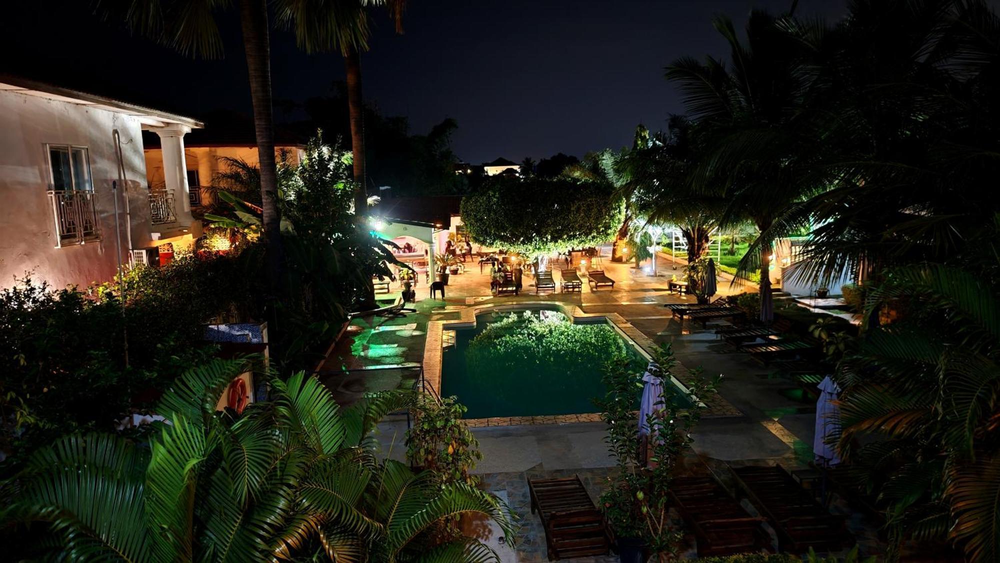 Dulaa Deema Residence Brufut Heights Tranquil Exterior foto